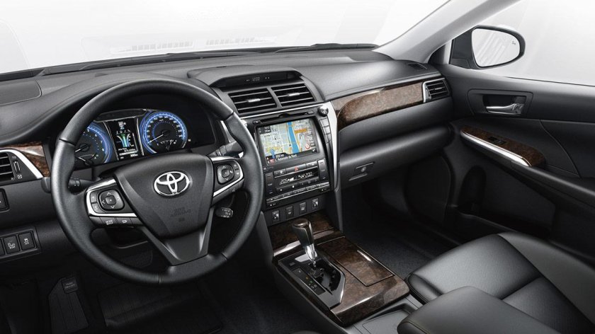 Toyota Camry 2017 салон
