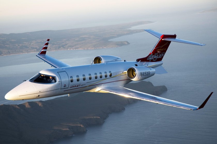 Самолёт Bombardier Learjet