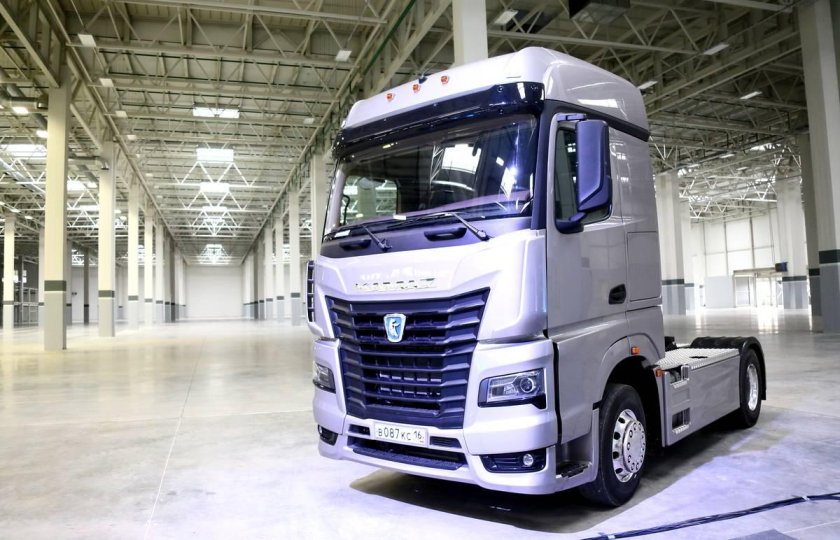 Новый КАМАЗ 54901 самосвал