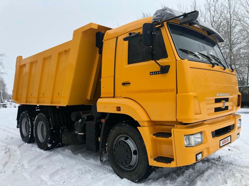 КАМАЗ 65115 самосвал со спальником