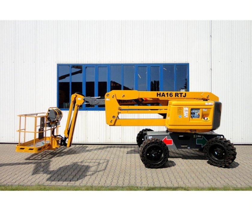 Коленчатый подъемник Haulotte ha16rtj Pro
