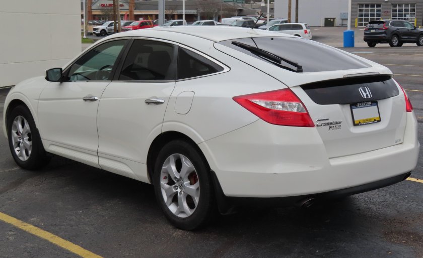 Хонда Кросстур 3.5