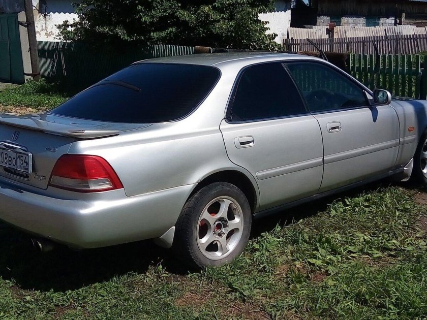 Хонда Инспаер 1996 2.5