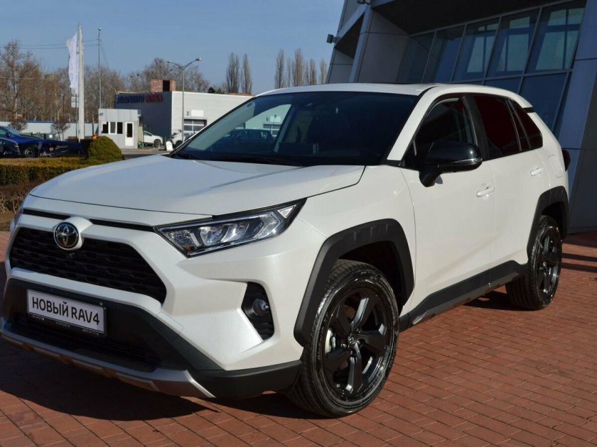 Тойота рав 4 2022 белая