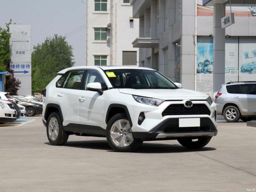 Новый рав 4 2022