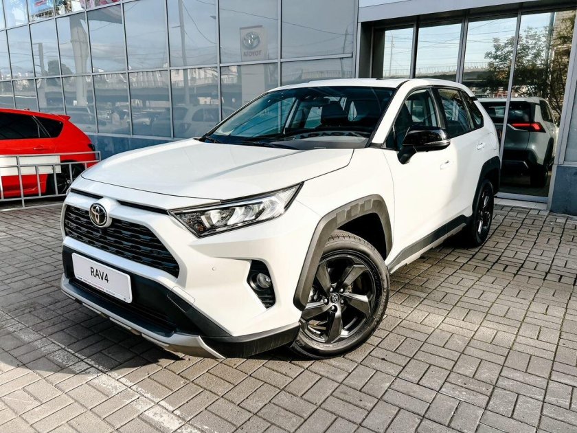 Тойота рав 4 2021