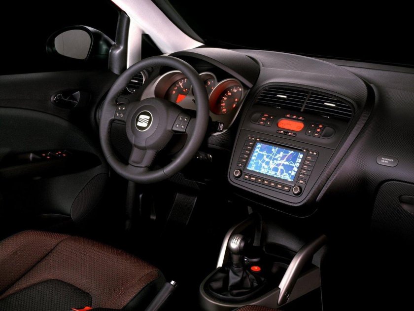 Seat Altea 2005 салон
