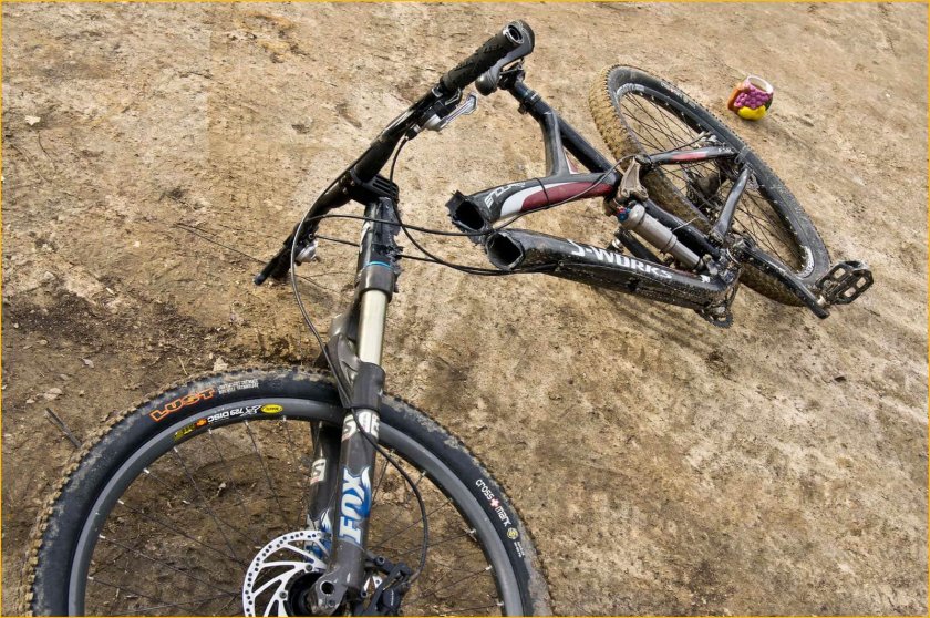 Карбоновый МТБ велосипед