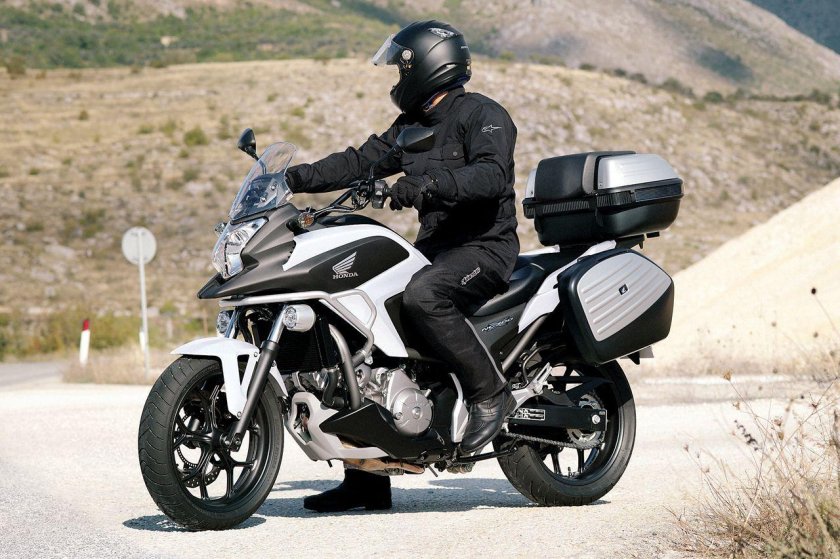 Honda nc700x посадка