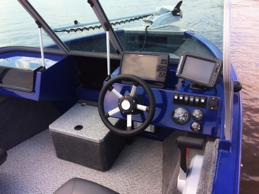 Лодка Windboat 46 EVO Fish