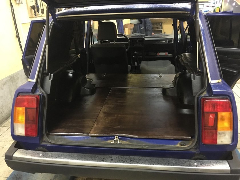 ВАЗ 2104 багажник