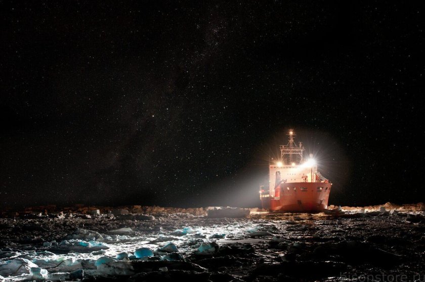 Ледокол Polaris