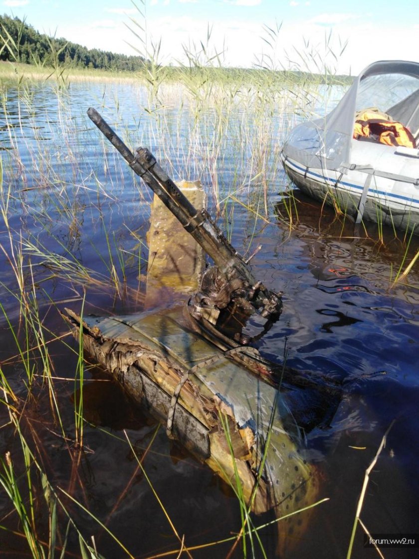 Ил на дне озера