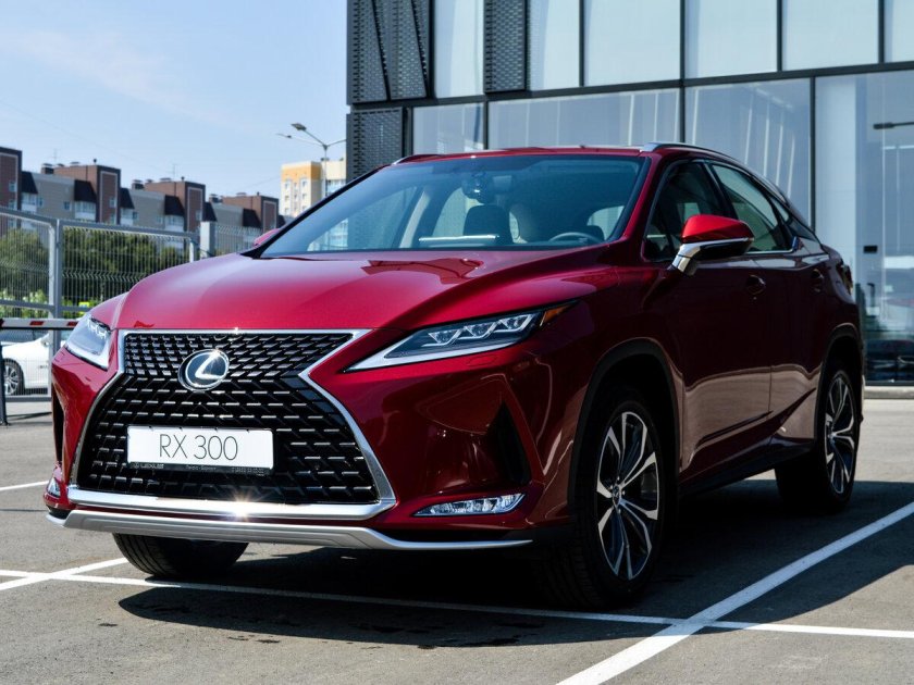 Лексус РХ 300 2020