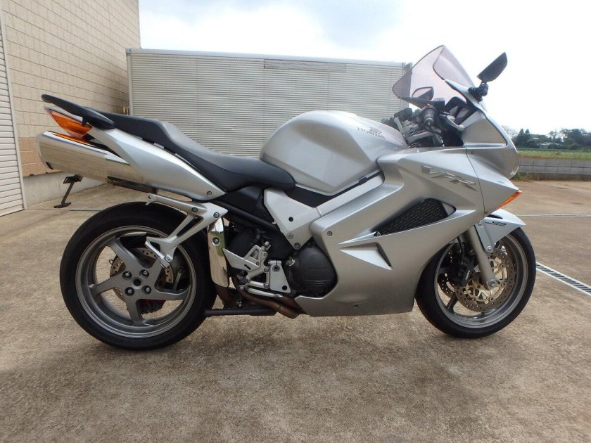 Honda VFR 800 2005