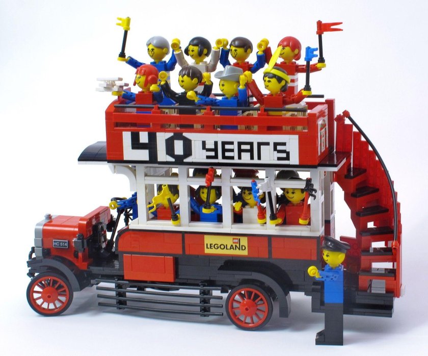 Лего автобус