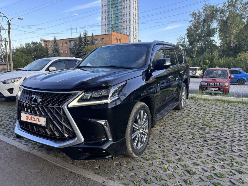 Lexus LX 2018