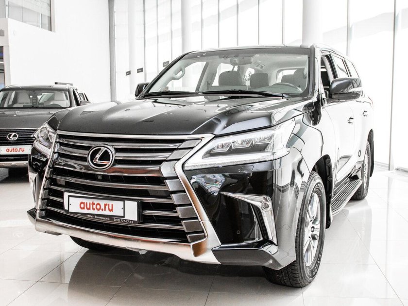 Lexus LX 450d 2018 черный