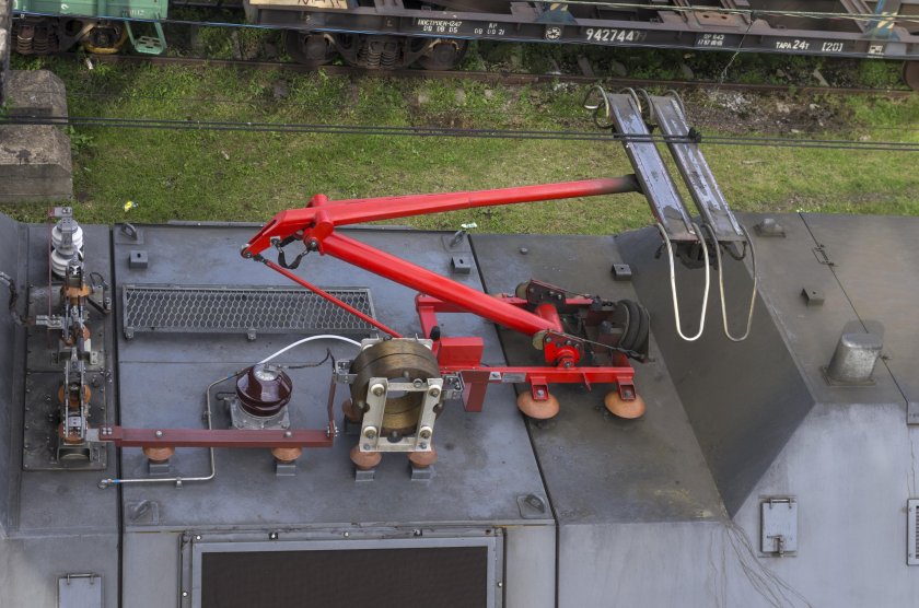 Токоприемник та-160-3200