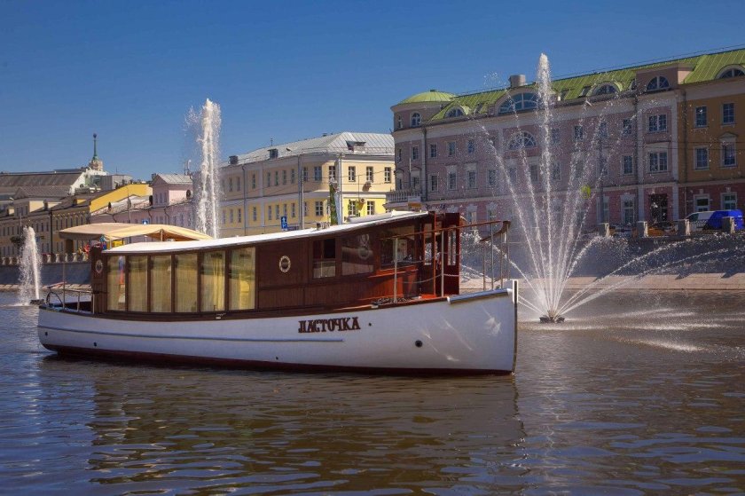 Ресторан теплоход Ласточка