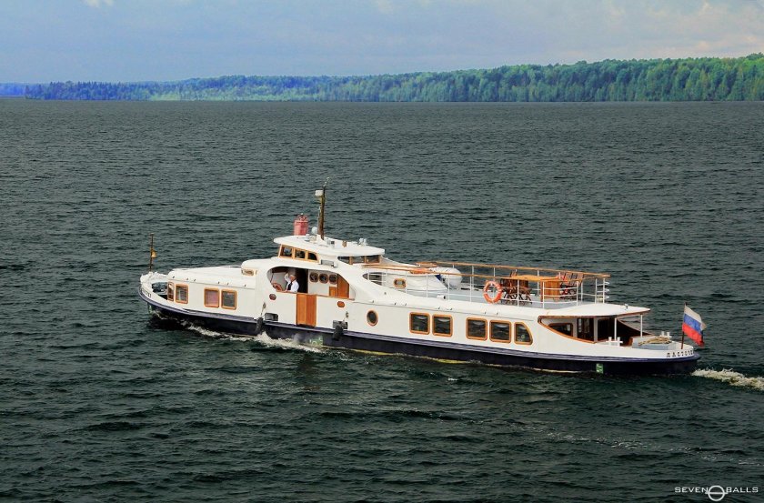 Теплоход Ласточка Москва