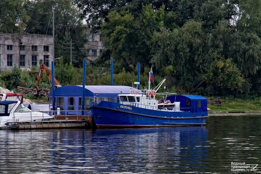 Теплоход Ласточка Москва