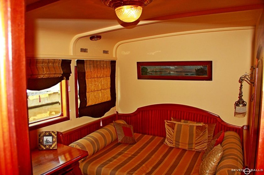 Теплоход Ласточка Мандроги