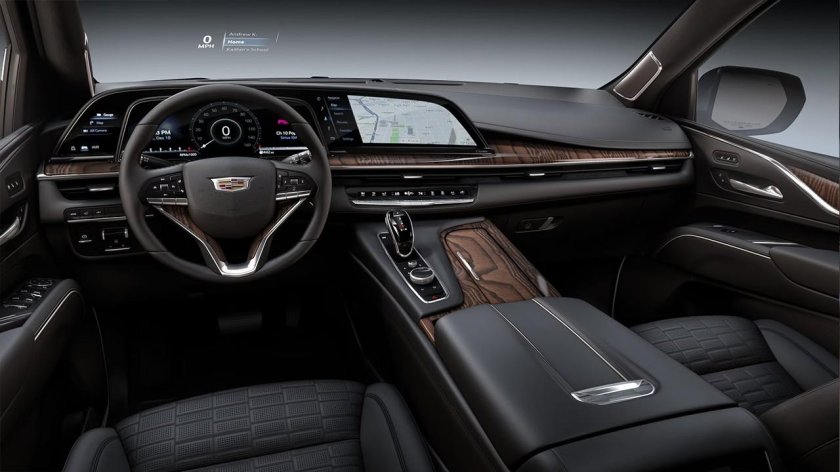 Кадиллак Эскалейд 2022