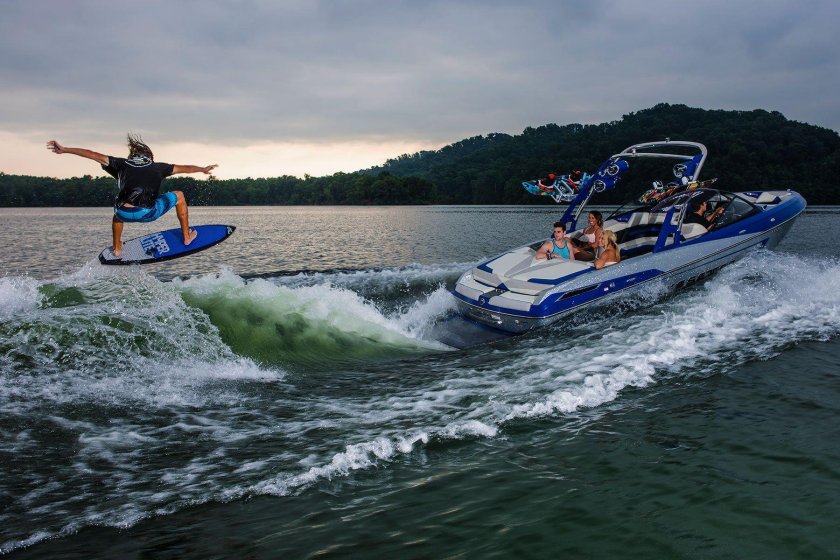 Malibu Wakesetter 23lsv
