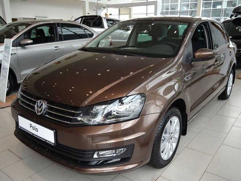 Volkswagen Polo 2020 коричневый