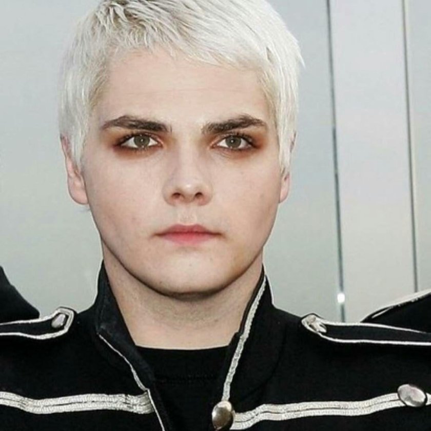 Джерард Уэй блондин