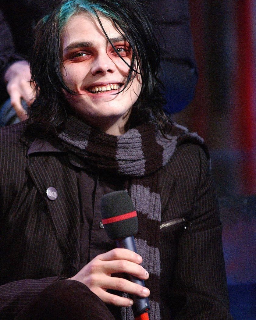 Джерард Уэй с зелеными