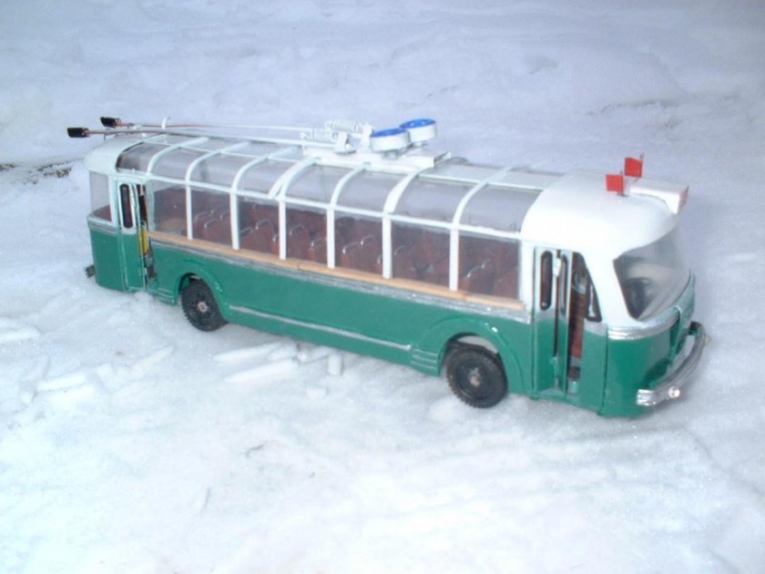 СВАРЗ-ТБЭС троллейбус