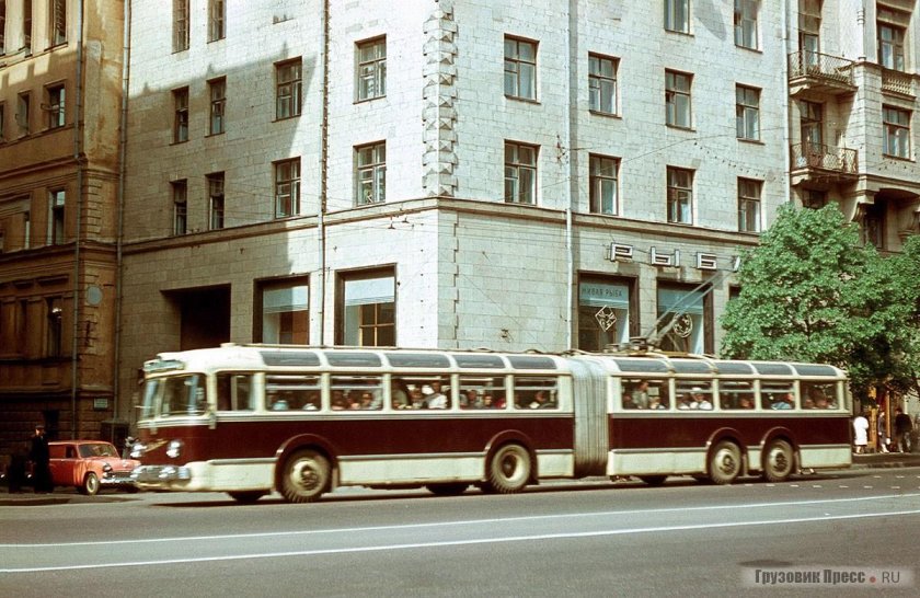 Троллейбус СВАРЗ ТС-1