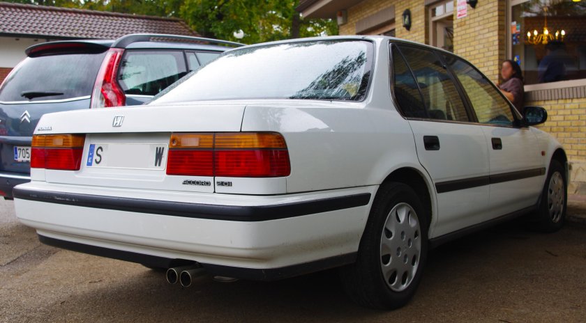 Хонда Accord 1990