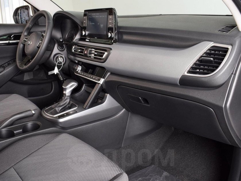 Киа Селтос комплектация стайл 1.6