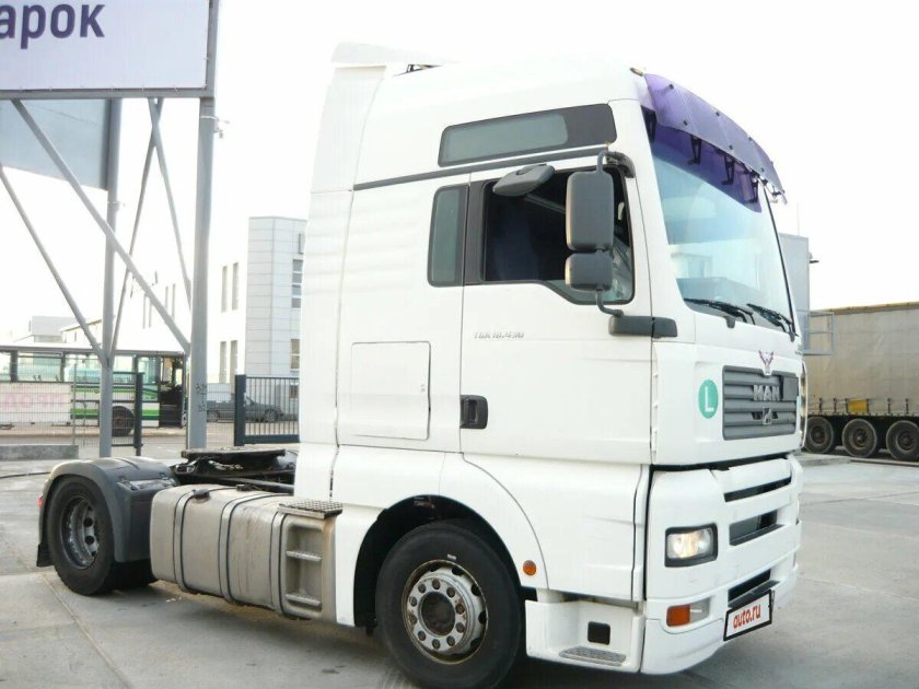 Тягач ман ТГА