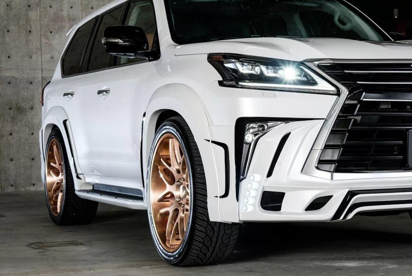 Lexus LX 570 В обвесе