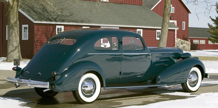 Cadillac 1933