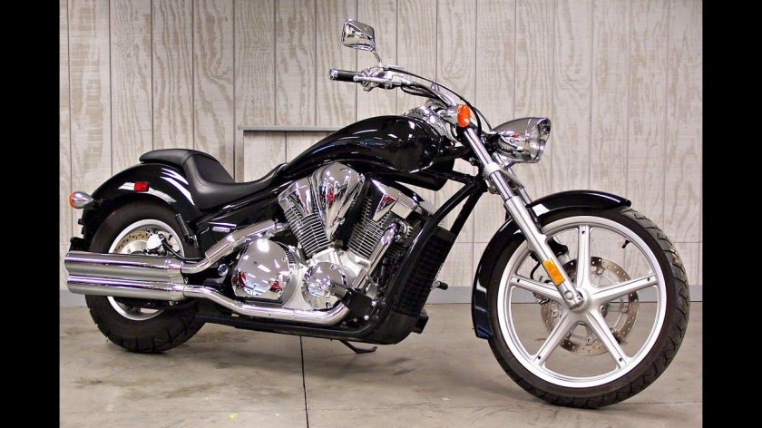 Honda vt1300cs Sabre