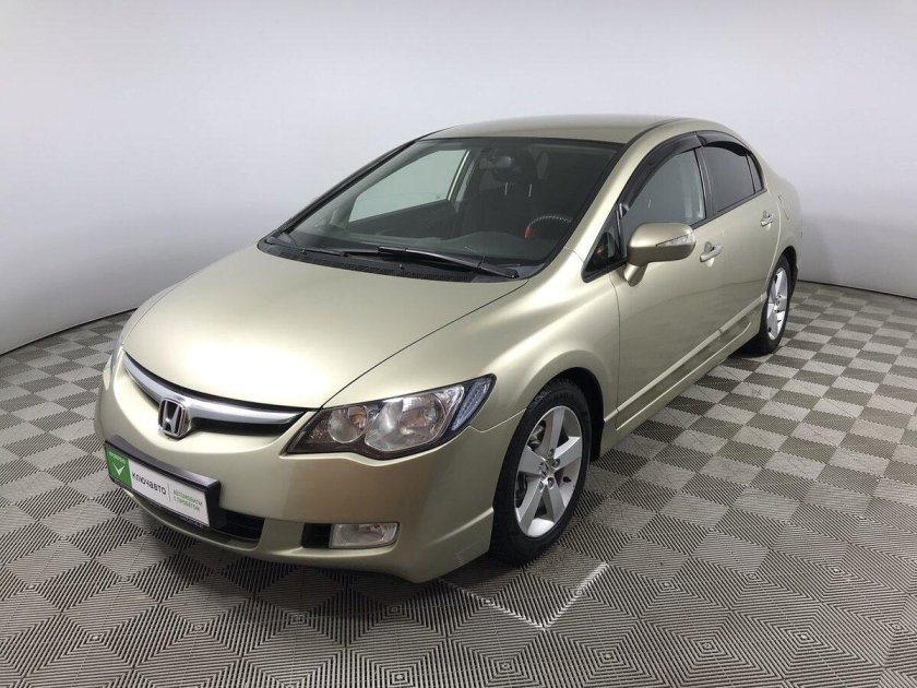 Civic 8 бежевый