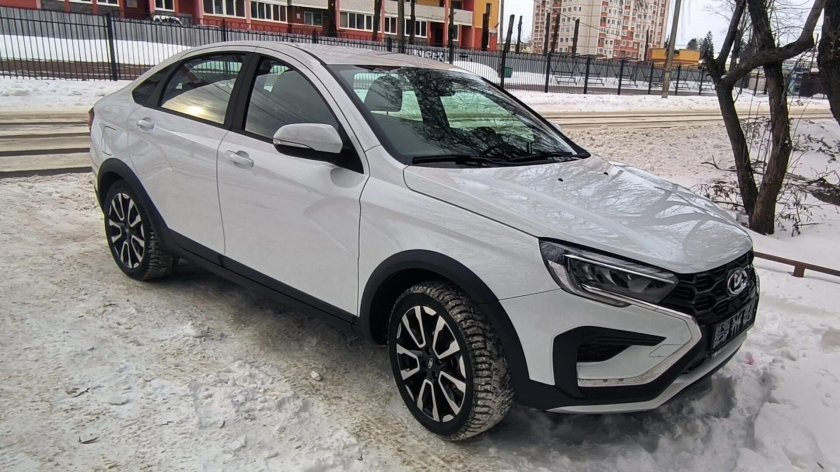 Веста кросс Техно 2023