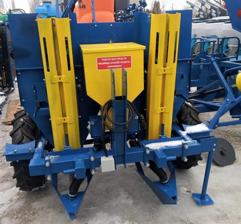 Картофелесажалка КСМ-4н