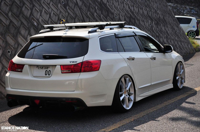 Honda Accord 8 Wagon