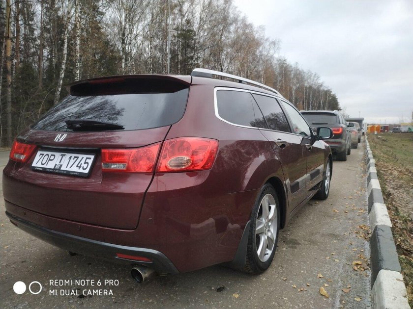 Хонда Аккорд универсал 2011