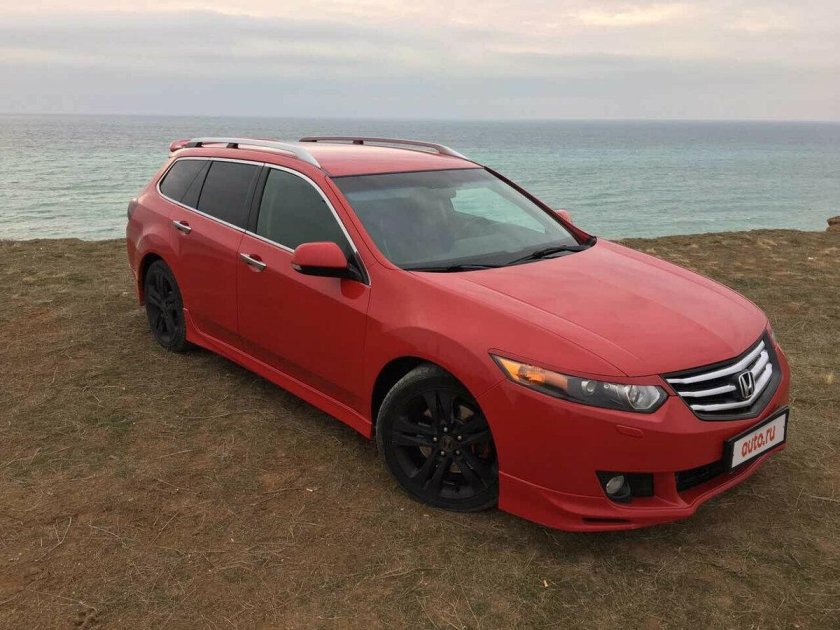 Honda Accord 8 Wagon