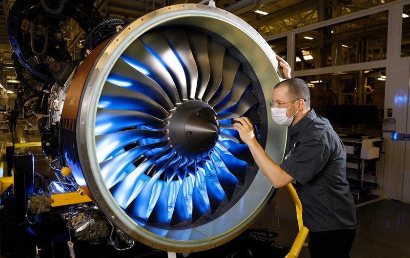 Pratt Whitney pw812ga