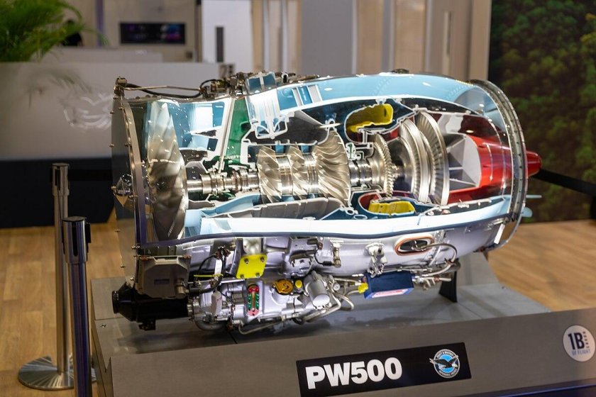 Pratt Whitney 3000 л. с