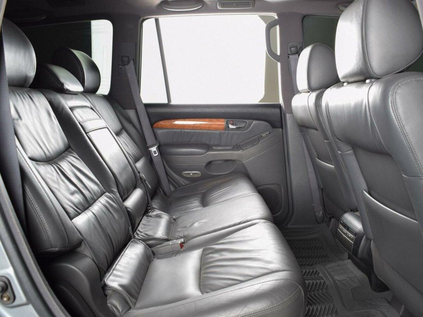 Лексус ГХ 470