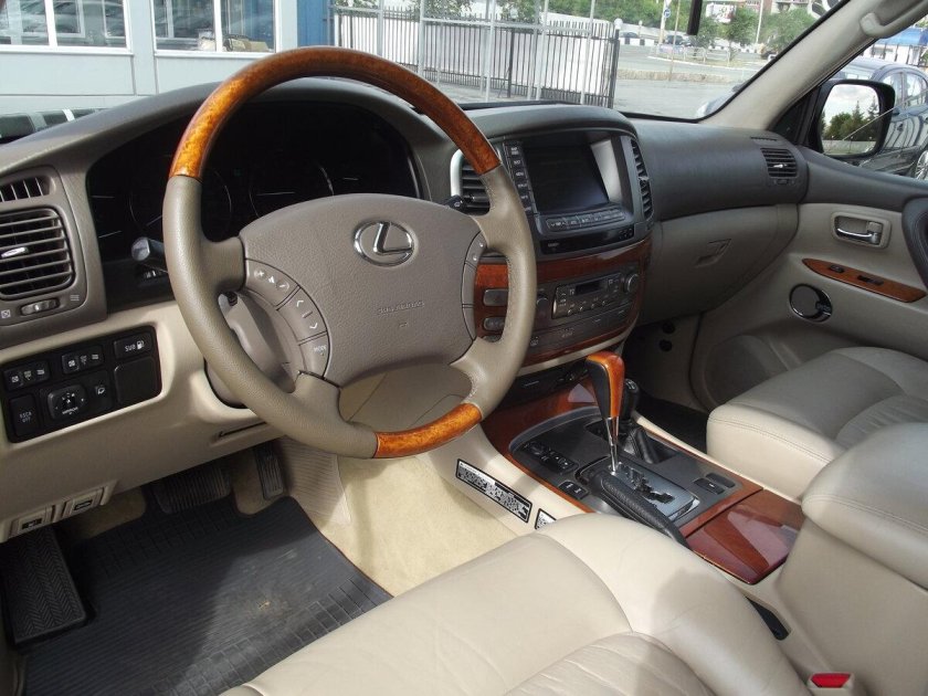 Лексус 470 2007